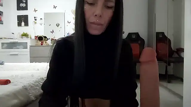 cicciolina online show from February 2026 01:26:01 PM