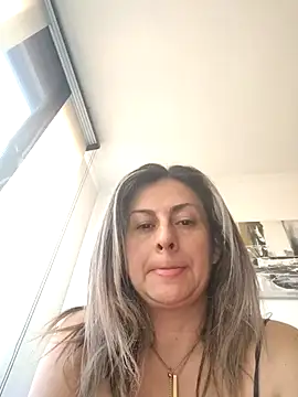 Snapshot of Latiinvenushot chatting on March 2026 01:50:02 PM Latiinvenushot online show from March 2026 01:50:02 PM