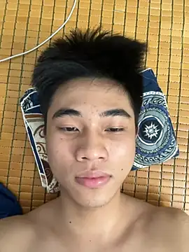 Snapshot of conkuhoangda chatting on July 2026 05:42:02 PM conkuhoangda online show from July 2026 05:42:02 PM