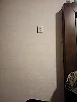 Snapshot of KITTEN-10 chatting on September 2025 03:00:02 AM KITTEN-10 online show from September 2025 03:00:02 AM