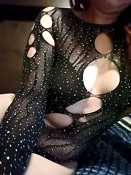 Snapshot of KITTEN-10 chatting on October 2025 03:36:02 AM KITTEN-10 online show from October 2025 03:36:02 AM