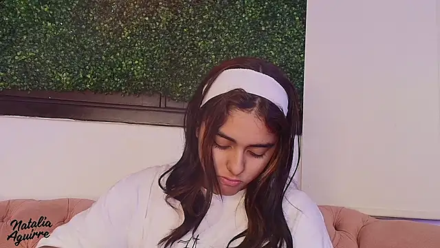 natalia aguirre1 online show from March 2026 12:09:01 PM