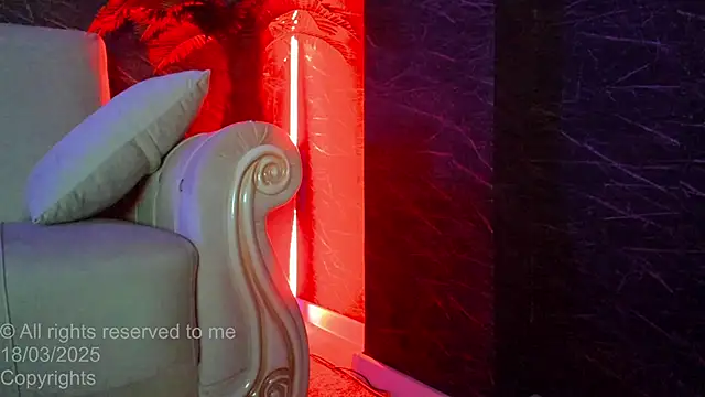 Snapshot of moona_ray chatting on March 2025 01:13:01 AM moona ray online show from March 2025 01:13:01 AM