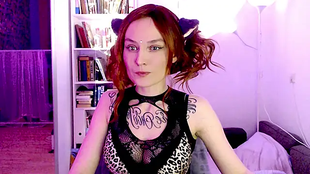 mischellemeow13 online show from February 2025 01:04:01 AM