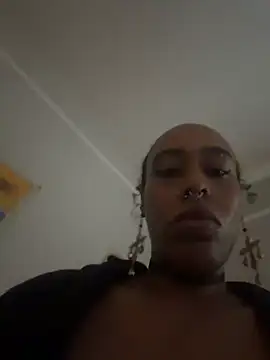 Snapshot of loveluna8 chatting on June 2026 01:09:02 PM loveluna8 online show from June 2026 01:09:02 PM