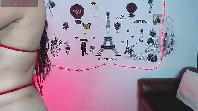 FernandaEloisa online show from January 2025 05:31:01 PM