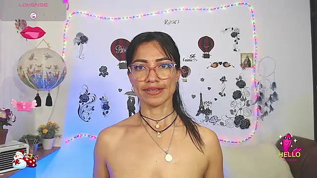 FernandaEloisa online show from January 2025 10:41:02 PM