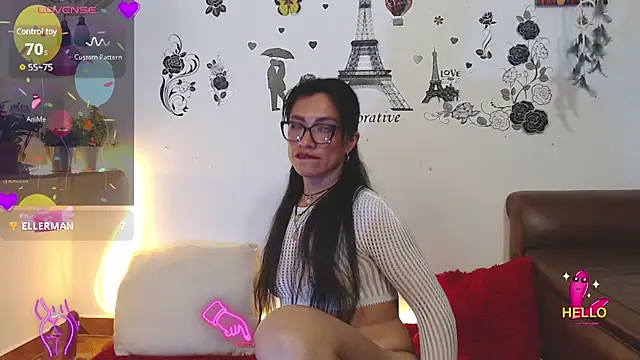 FernandaEloisa online show from February 2025 04:45:02 PM