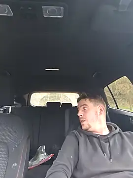 Titanhoott online show from January 2025 11:02:02 AM