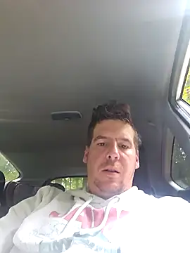 Titanhoott online show from October 2025 08:17:01 AM