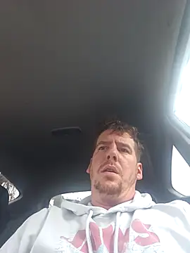 Titanhoott online show from November 2025 11:02:01 AM