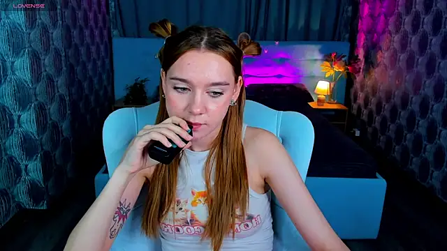 Lesi Moonie01 online show from March 2025 02:26:02 PM