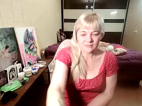 Snapshot of Lia_Laguna77 chatting on November 2025 05:17:02 PM Lia Laguna77 online show from November 2025 05:17:02 PM