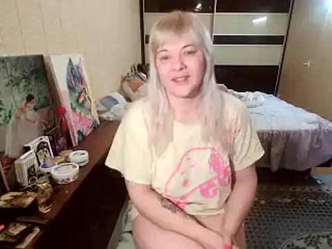 Snapshot of Lia_Laguna77 chatting on April 2026 05:08:01 AM Lia Laguna77 online show from April 2026 05:08:01 AM