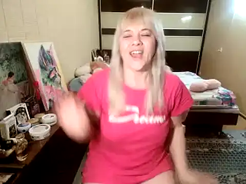 Snapshot of Lia_Laguna77 chatting on April 2026 06:57:01 AM Lia Laguna77 online show from April 2026 06:57:01 AM