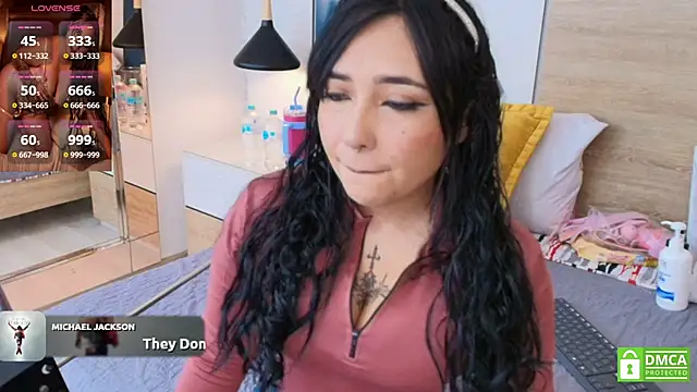 Megansttein  online show from September 2025 06:53:01 PM