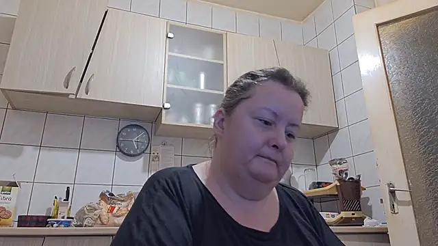 Snapshot of melissaBlessing chatting on September 2025 02:06:02 AM melissaBlessing online show from September 2025 02:06:02 AM