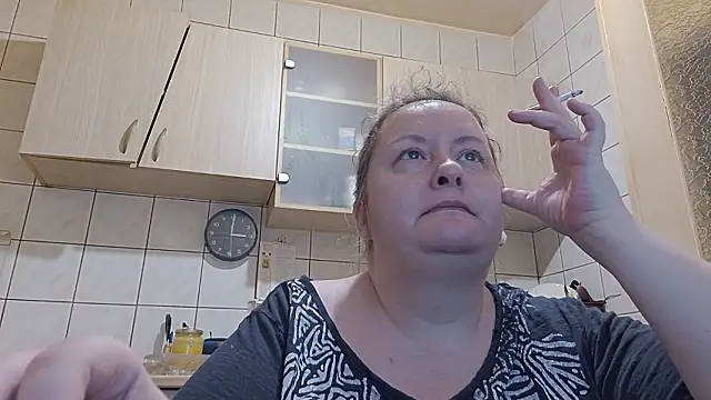 Snapshot of melissaBlessing chatting on February 2026 12:52:02 AM melissaBlessing online show from February 2026 12:52:02 AM