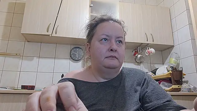 Snapshot of melissaBlessing chatting on February 2026 03:40:01 AM melissaBlessing online show from February 2026 03:40:01 AM