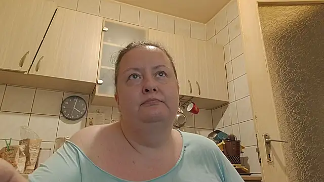 melissaBlessing online show from April 2026 01:01:01 AM