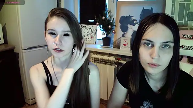 Snapshot of BlackHe4rts_ chatting on January 2025 02:46:02 AM BlackHe4rts online show from January 2025 02:46:02 AM