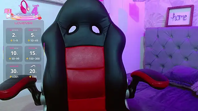 Snapshot of violletha chatting on October 2025 12:35:01 PM violletha online show from October 2025 12:35:01 PM