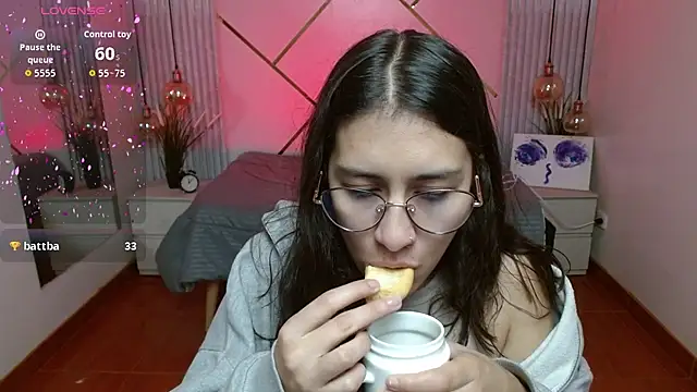 Lita Rogers online show from April 2026 01:57:02 PM