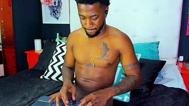 Snapshot of Drake_Nassir4 chatting on December 2024 11:59:01 PM Drake Nassir4 online show from December 2024 11:59:01 PM