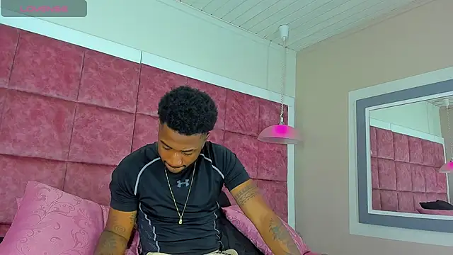 Snapshot of Drake_Nassir4 chatting on January 2025 09:00:02 PM Drake Nassir4 online show from January 2025 09:00:02 PM