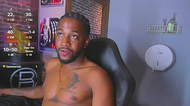 Snapshot of Drake_Nassir4 chatting on January 2025 11:27:02 PM Drake Nassir4 online show from January 2025 11:27:02 PM