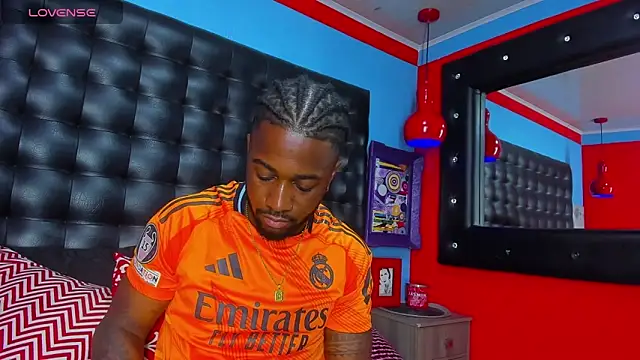 Snapshot of Drake_Nassir4 chatting on February 2025 04:50:02 PM Drake Nassir4 online show from February 2025 04:50:02 PM