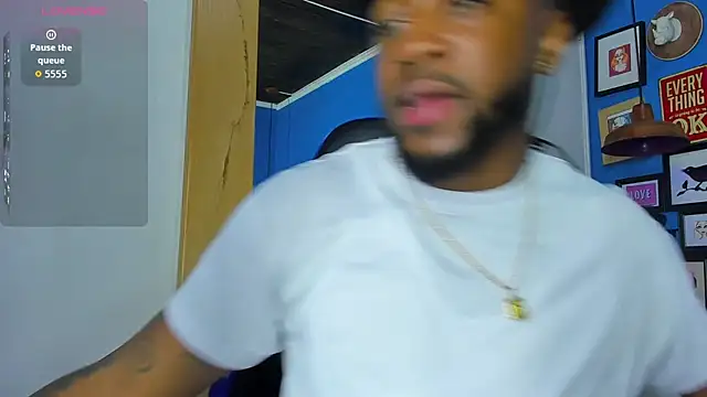 Snapshot of Drake_Nassir4 chatting on September 2025 09:15:01 PM Drake Nassir4 online show from September 2025 09:15:01 PM