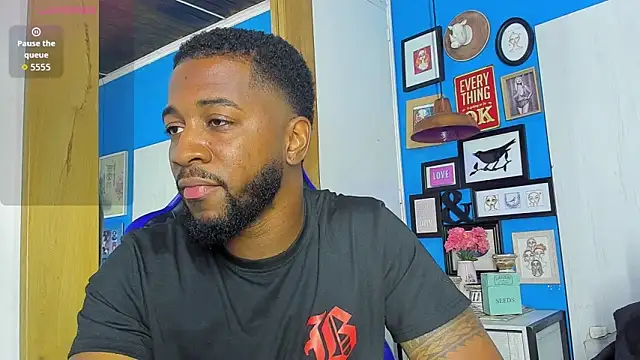 Snapshot of Drake_Nassir4 chatting on October 2025 09:46:01 PM Drake Nassir4 online show from October 2025 09:46:01 PM