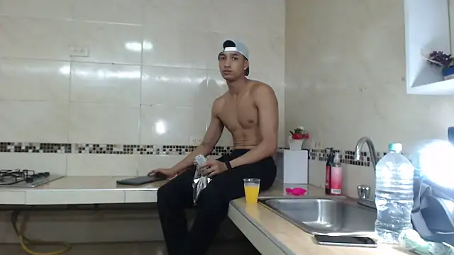 jose sexycumm online show from January 2025 11:40:02 PM