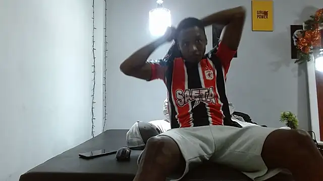 Kimandyuk online show from December 2024 07:39:02 PM