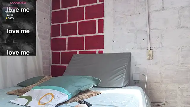 Snapshot of Kimandyuk chatting on January 2026 06:57:02 PM Kimandyuk online show from January 2026 06:57:02 PM