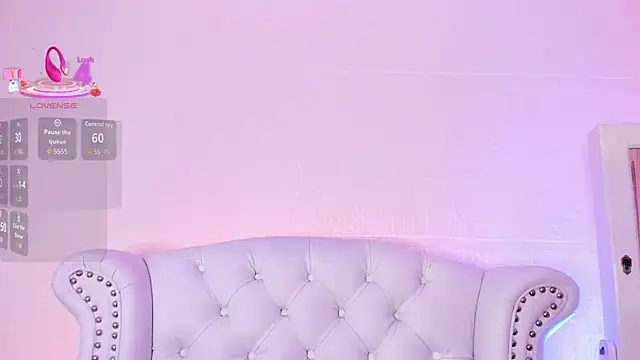 Snapshot of GabyPetit chatting on March 2026 08:46:02 PM GabyPetit online show from March 2026 08:46:02 PM