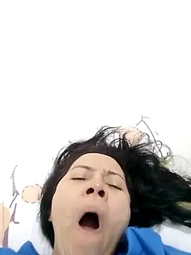 doggiepossession online show from March 2025 04:40:02 PM