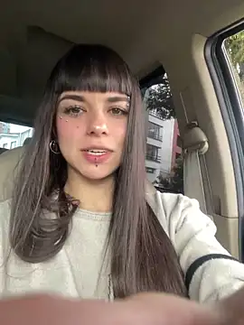 VioletaSubmissive online show from December 2024 08:58:02 PM