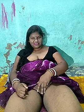 Snapshot of pujavinod chatting on November 2025 06:02:02 AM pujavinod online show from November 2025 06:02:02 AM