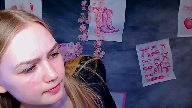 MademoiselleCl online show from March 2026 01:29:02 PM