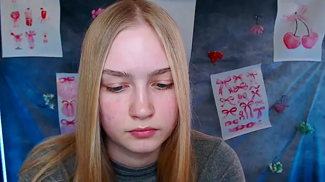 MademoiselleCl online show from March 2026 01:04:01 PM