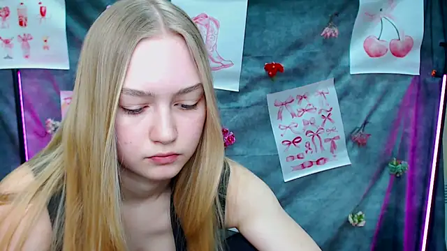 MademoiselleCl online show from March 2026 07:13:02 AM