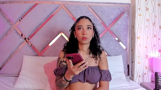  lanna jhonson  online show from February 2025 12:05:02 PM