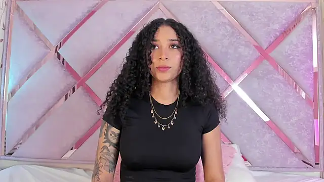  lanna jhonson  online show from February 2025 06:08:02 PM