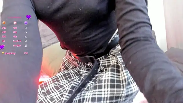 GillianDowdey online show from February 2025 07:34:01 AM