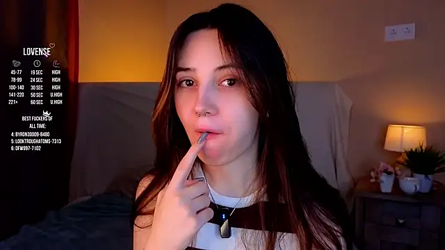 GillianDowdey online show from October 2025 02:53:01 AM