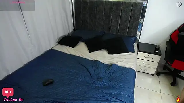anna alvarez online show from May 2026 01:54:01 AM