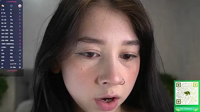 AislyEmbury online show from February 2026 04:44:01 AM