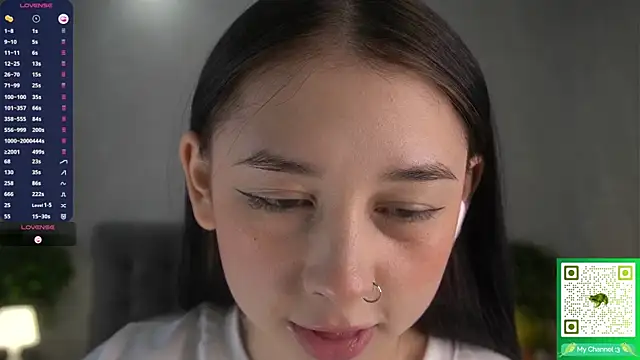 AislyEmbury online show from February 2026 04:50:02 AM